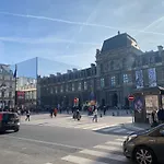 Cosy Appartement Next To Louvre